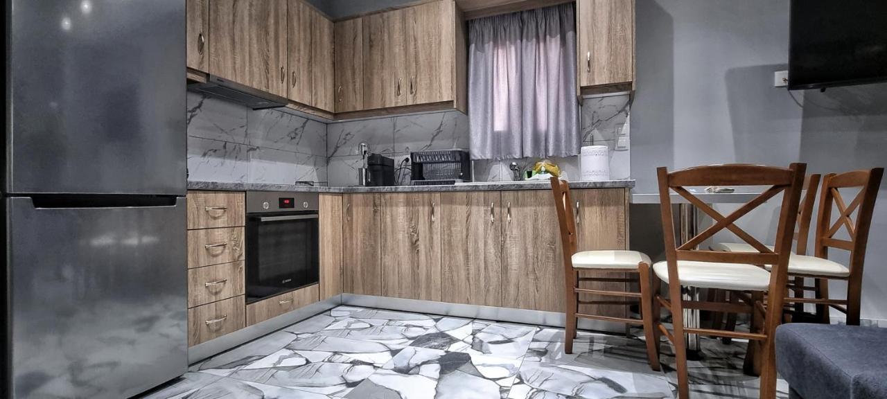 Mimarxos Luxury Apartments Chalkís Exteriér fotografie